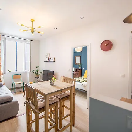 Tres Beau Duplex Dans Le Vieux Avec Clim/wifi Apartamento