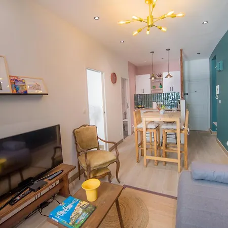 Tres Beau Duplex Dans Le Vieux Avec Clim/wifi